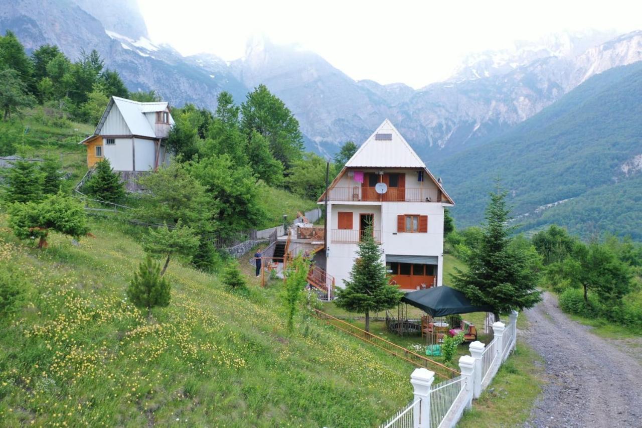Alpbes Theth Guesthouse Шкодер Екстер'єр фото